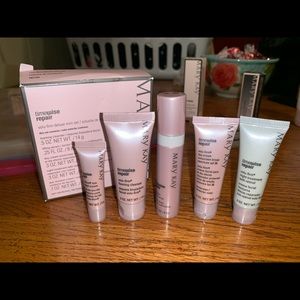 Mary Kay Time Wise Volufirm Deluxe Mini Set